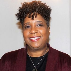 Meet your Posher, Rosalyn